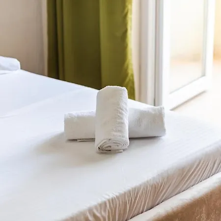 New Bazaar Panorama By Pikhost 公寓 地拉那