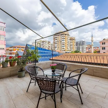 Apartment New Bazaar Panorama By Pikhost *