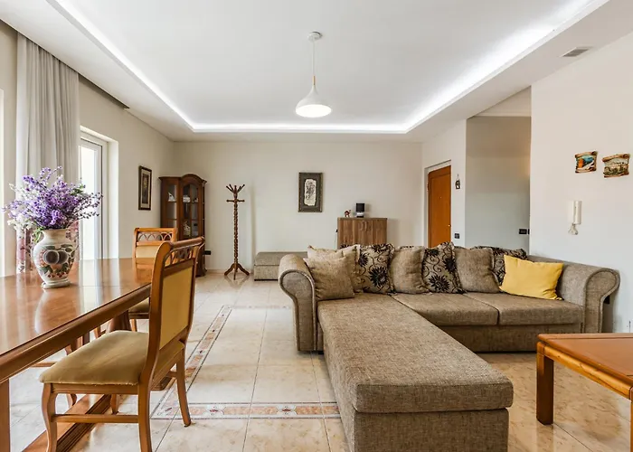 New Bazaar Panorama By Pikhost * Τίρανα