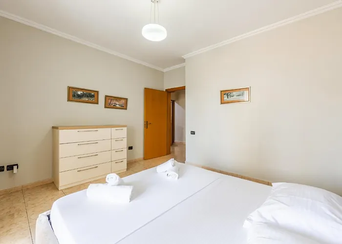 New Bazaar Panorama By Pikhost דירה *